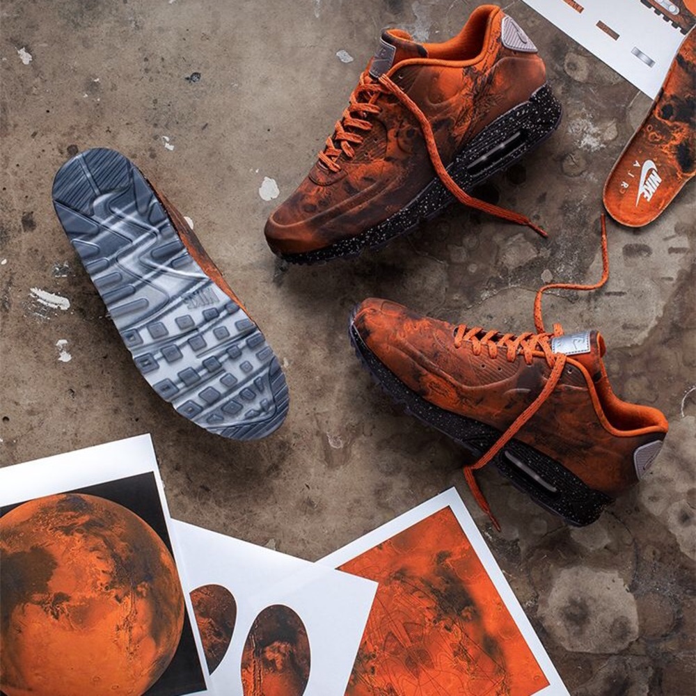 Nike Air Max 90 “Mars Landing”